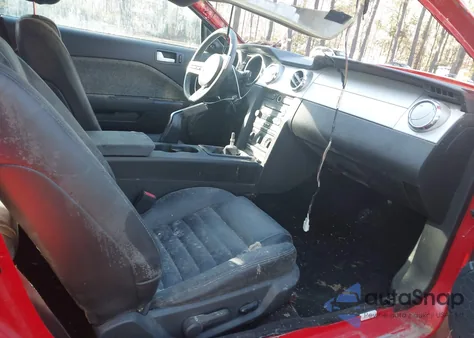 2007 Ford Mustang Gt Deluxe/Gt Premium из США, поврежденный, VIN 1ZVFT82H475314229